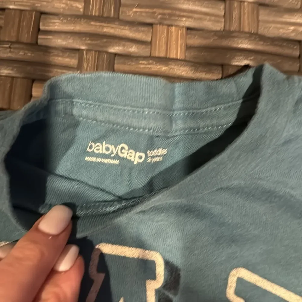 GAP almost new